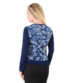 Elegant blouse made of printed elastic jersey