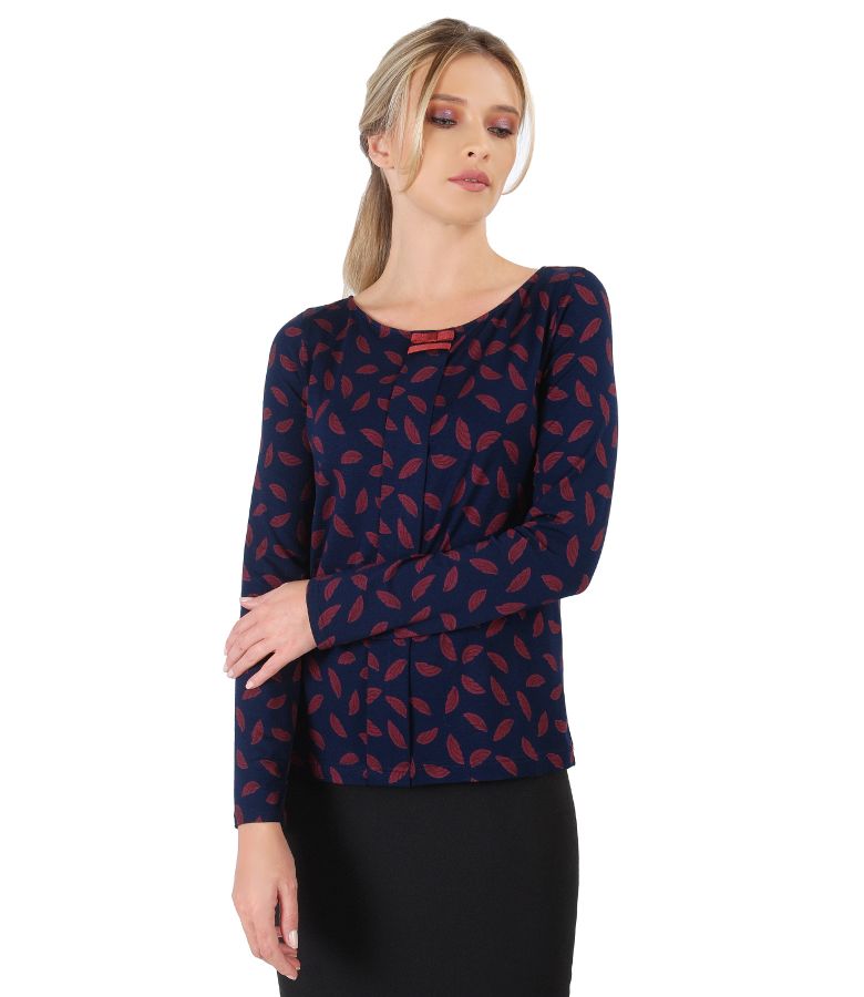 Blouse with long sleeve and rips band on decolletage