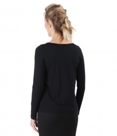 Blouse with long sleeve and rips band on decolletage