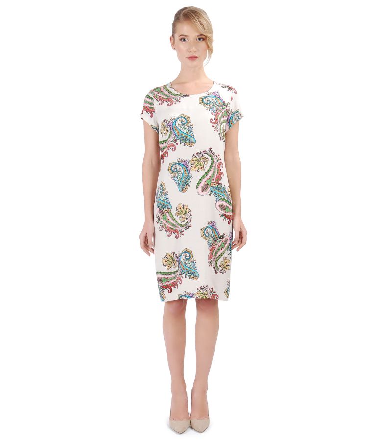 Casual dress made of printed viscose