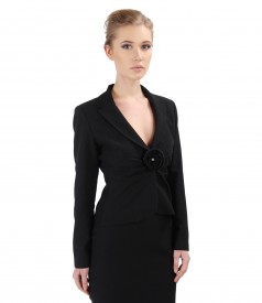 Viscose jacket with accessory brooch