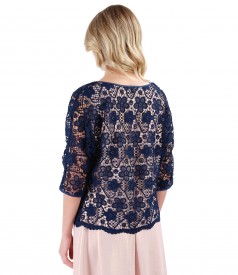 Lace bolero with floral motifs