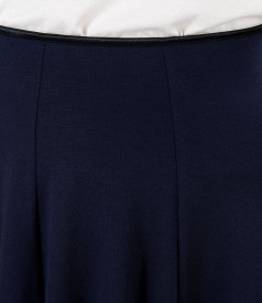 Elastic jersey flaring skirt