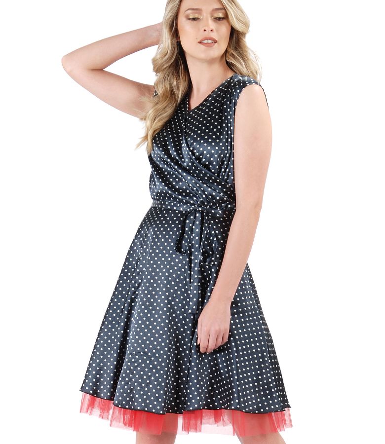 Satin dress printed with dots