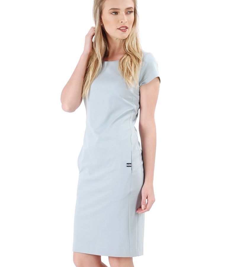 Elastic jersey dress with side pockets