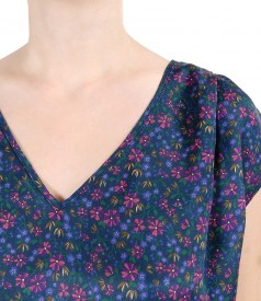 Casual blouse with silk front and floral print