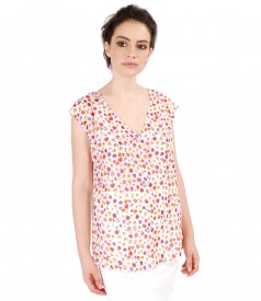 Casual blouse with printed front and floral motifs