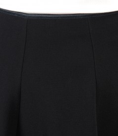 Elastic fabric flaring skirt