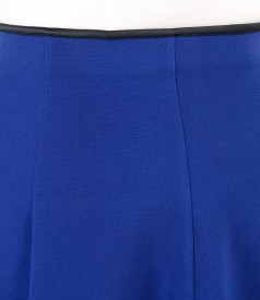 Elastic fabric flaring skirt