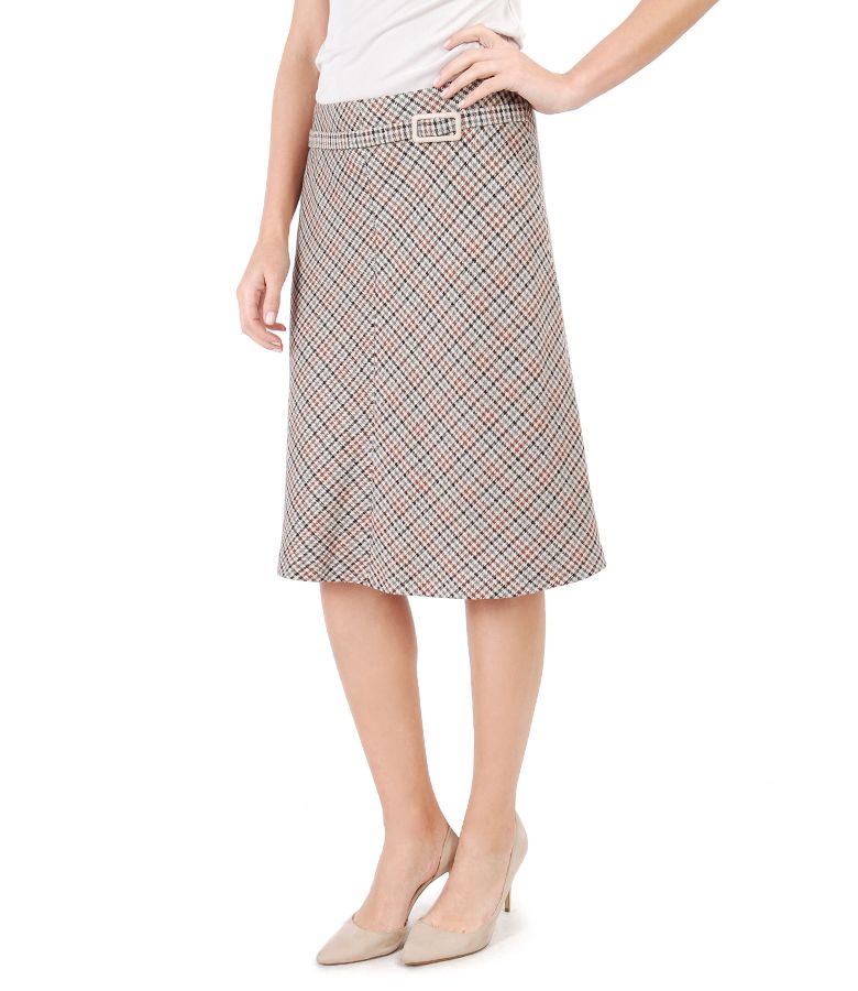 Plaid skirt with clasp