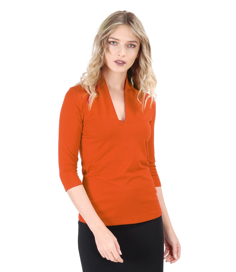 Jersey t-shirt with deep neckline