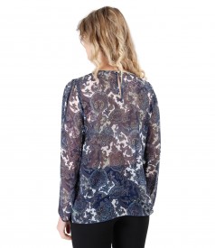 Veil blouse with folds on decolletage