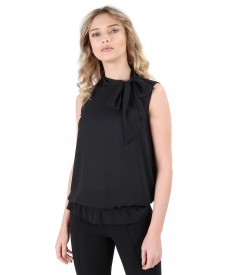 Blouse without sleeves and scarf collar