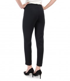 Ankle pants made of elastic fabric with side seam