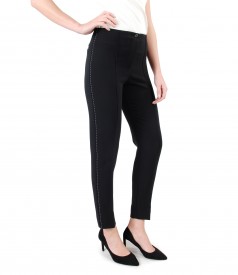 Ankle pants made of elastic fabric with side seam