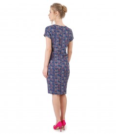 Casual dress made of viscose printed with lace corner