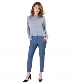 Elegant outfit with denim cotton pants with blouse with round collar