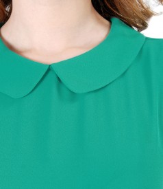 Elegant blouse with round collar