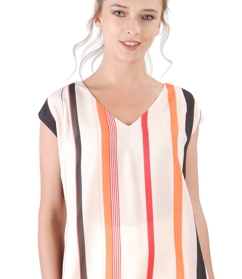 Blouse with front printed with stripes