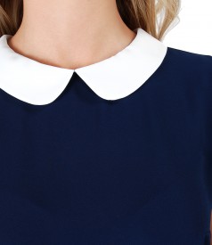 Elegant blouse with round collar