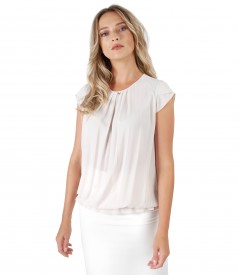 Elegant blouse with front folds