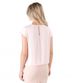 Elegant blouse with front folds