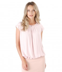 Elegant blouse with front folds