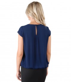 Elegant blouse with front folds