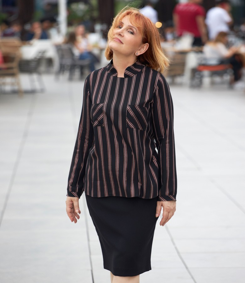 Office outfit with skirt and shirt with metallic thread