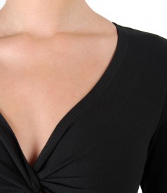 Elastic jersey blouse with node on the bust