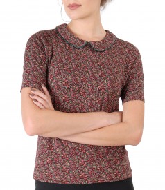 Elegant elastic jersey blouse with floral print