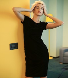 Velvet dress with crystals inserts