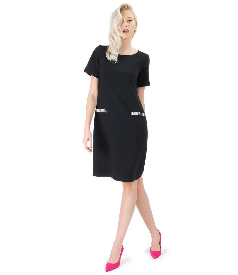 Elegant dress made of black elastic fabric