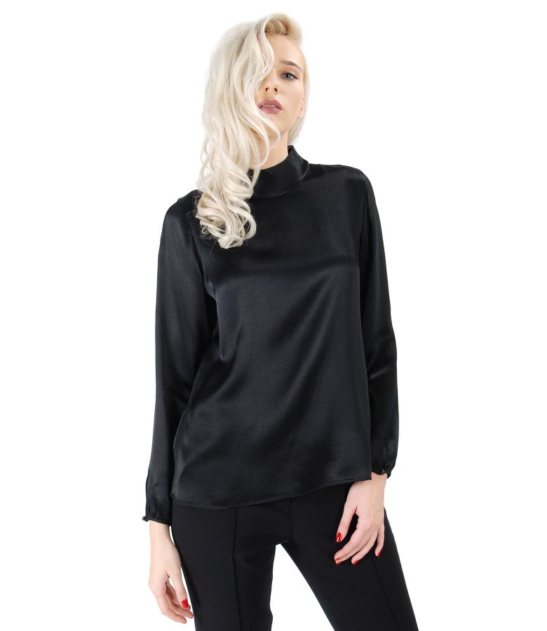 Viscose blouse with long sleeves