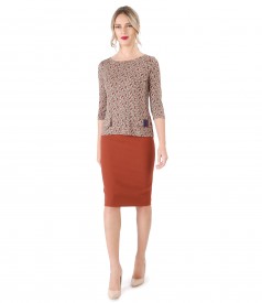 Office outfit with tapered skirt and jerse blouse with decorative flaps