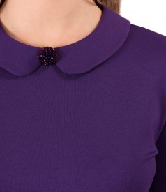 Elastic jersey blouse with round collar with brooch