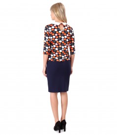 Blouse with round collar and tapered skirt