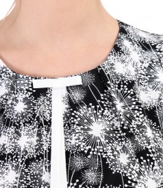 Printed elastic jersey blouse with rips bow on the decolletage