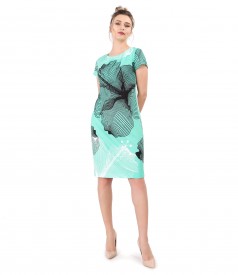 Casual dress printed with geometric motifs