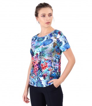 Elastic jersey blouse printed with floral motifs