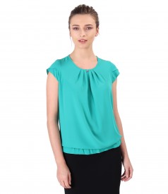 Elegant blouse with front folds