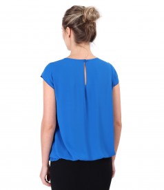 Elegant blouse with front folds