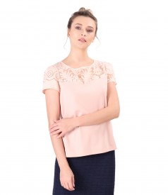 Elastic jersey blouse with brocade lining