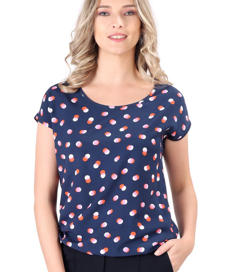 Elegant viscose blouse printed with dots