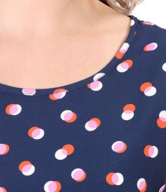 Elegant viscose blouse printed with dots