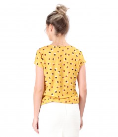 Elegant viscose blouse printed with dots