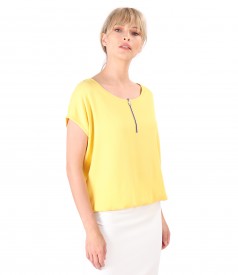 Casual blouse made of uni viscose