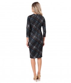 Midi dress with plaid and V low-cut neck