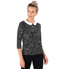 Blouse with round collar and crystals inserts