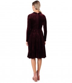 Velvet dress with round collar